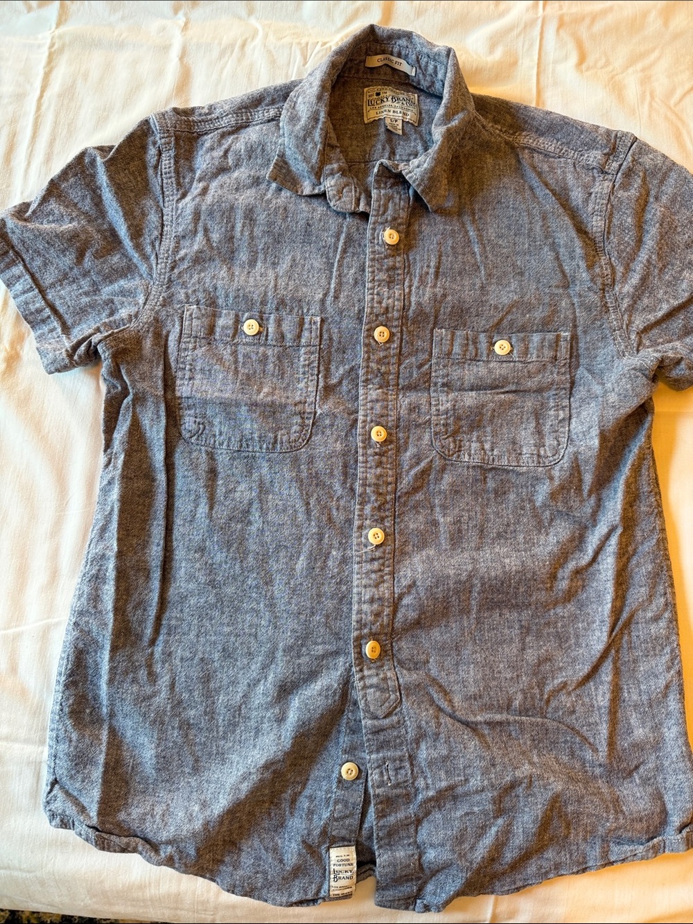 Lucky Brand Short-Sleeve Chambray Button-Down Shirt in Blue